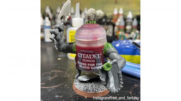 Warhammer fans are crafting armies from Citadel paint pots